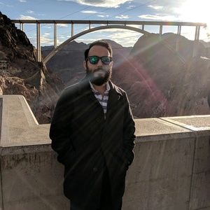 Meet your Posher, Thomas